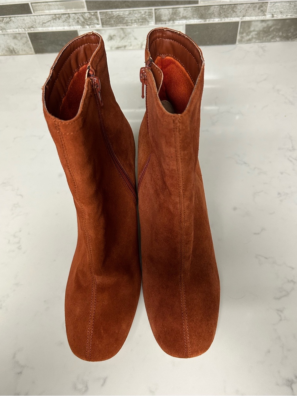 Urban Outfitters Rust Faux Suede Ankle Boots Size‎ 10 Block Heel Booties